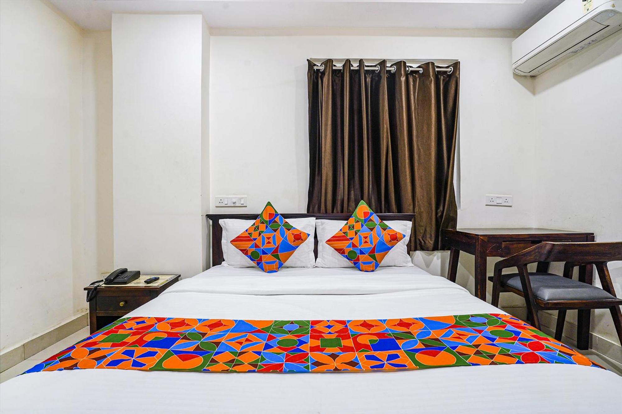 Fabhotel Hamsa The Right Choice - Nr Lanco Hills, Manikonda Hyderabad Exterior photo